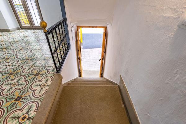 Chalet adosado en Calle Fco Hernandez, Competa thumbnail 2
