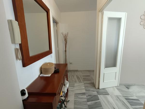 Sprzedaż mieszkania w Piso en Ensanche Ii, 6, Camino Viejo de Málaga, Vélez-Malaga, Vélez-Málaga
thumbnail 2