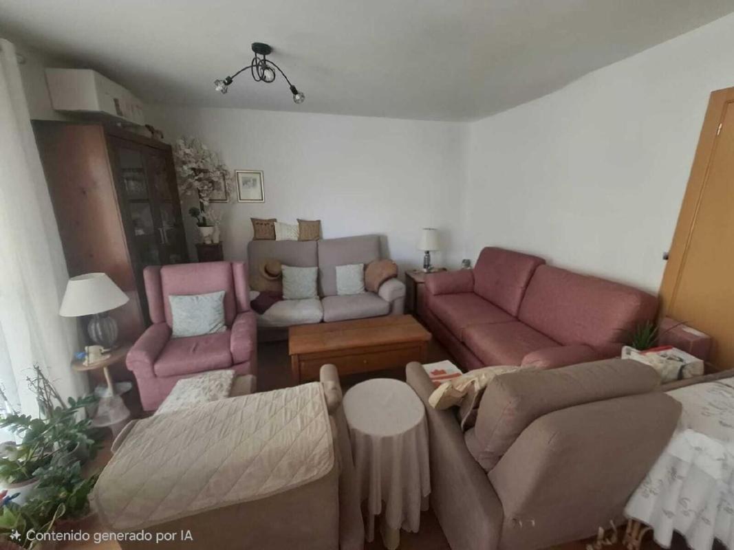 Venta de piso en Piso en Calle Teresa Zabell, Zona Puerto Deportivo, Fuengirola, Fuengirola
photo 5