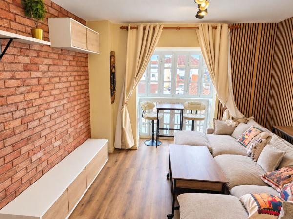 Продажа квартиры на Piso en Avenida de la Rosaleda, 21, La Goleta - San Felipe Neri, Málaga, Малага
thumbnail 3