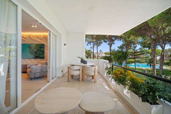Sprzedaż mieszkania w Piso en Avenida de la Peseta, 45, Atalaya-Isdabe, Estepona, Estepona
 photo 4