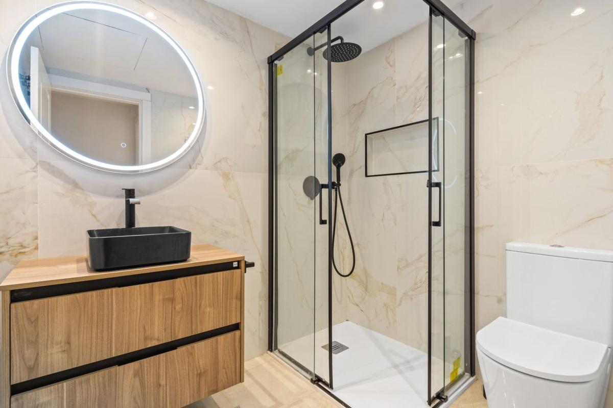 Venta de piso en Piso en Torre Esteril s/n, Los Arqueros-Puerto del Almendro, Benahavís, Benahavís
photo 5