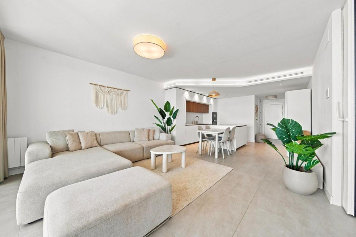 Продажа квартиры на Piso en El Higuerón, Fuengirola, Фуэнхирола
 photo 3
