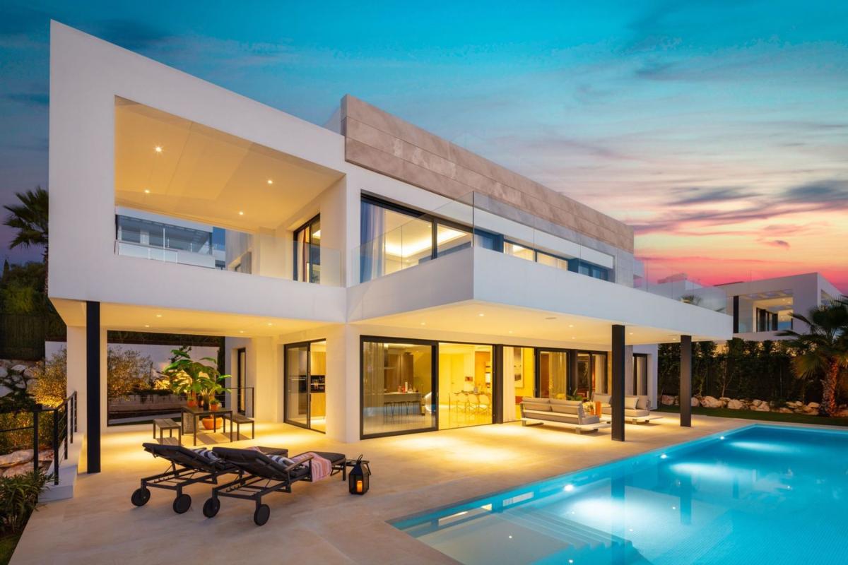 Недвижимость на продажу и в аренду в Испании photo 2