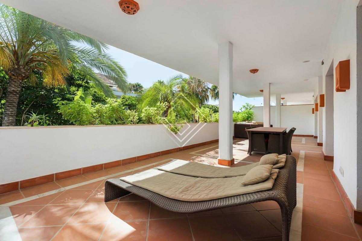 Продажа квартиры на Piso en Lomas de Marbella Club, Marbella, Марбелла
photo 4