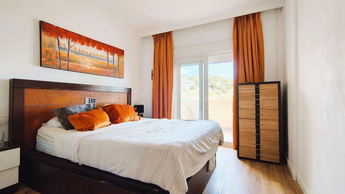 Venta de piso en Piso en Calle Ponce de León s/n, La Quinta, Benahavís, Benahavís
photo 1