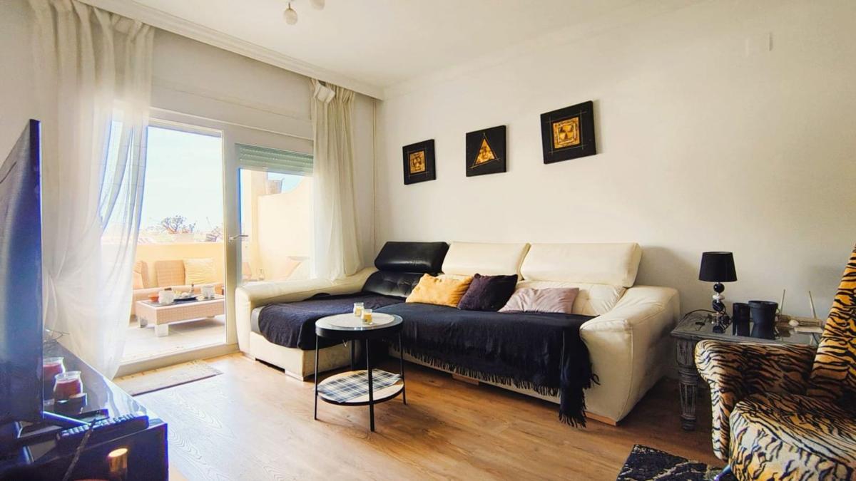 Venta de piso en Piso en Calle Ponce de León s/n, La Quinta, Benahavís, Benahavís
photo 5