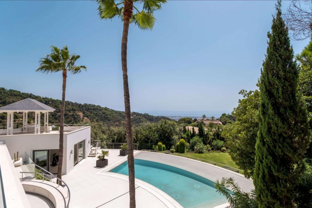 Properties for sale and rent in Spain photo 2