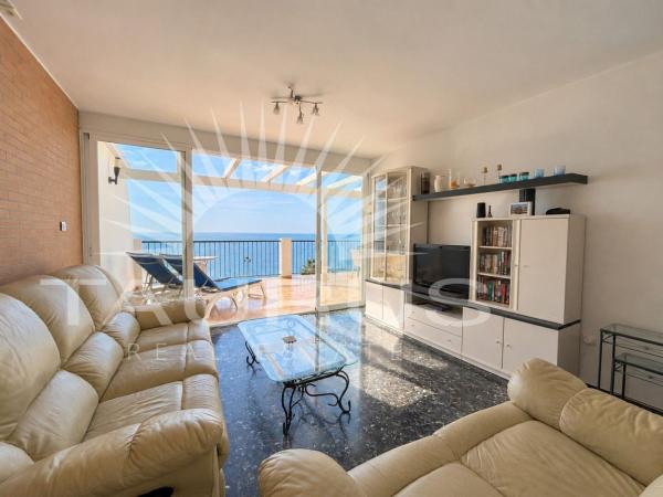 Дуплекс на продажу в Dúplex en Algarrobo-Costa, Алгарробо-Коста thumbnail 2