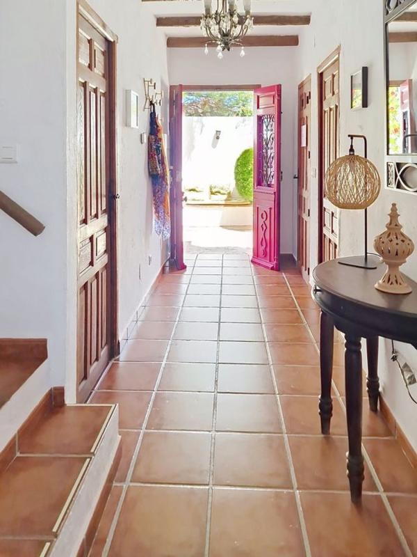 Properties for sale and rent in Spain photo 2