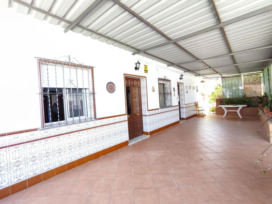 Properties for sale and rent in Spain photo 2