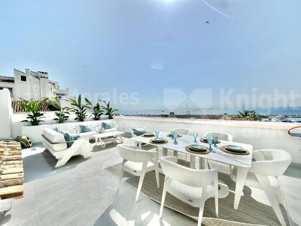 Venta de piso en Piso en Puerto Banús, Marbella, Marbella
 photo 1
