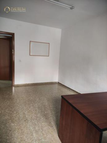 Продажа квартиры на Piso en Calle Maestranza, Malagueta - Monte Sancha, Málaga, Малага
thumbnail 2