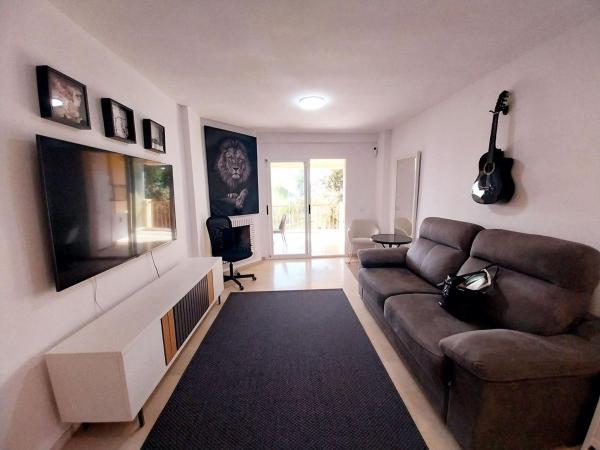 Sale of flat in Piso en Calle Lince Iberico, Sitio de Calahonda, Mijas, Mijas
 photo 2