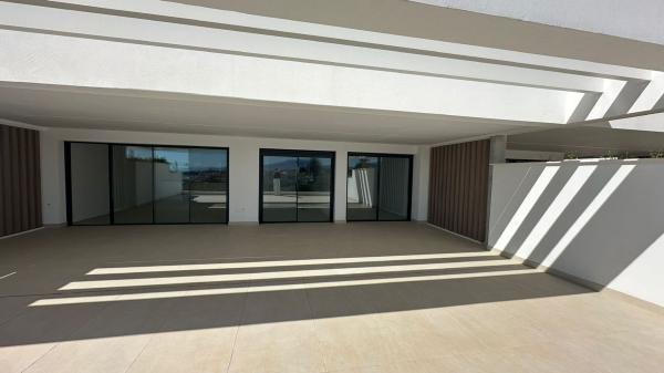 Sprzedaż mieszkania w Piso en Lituania, 5, Huerta Nueva, Estepona, Estepona
thumbnail 2