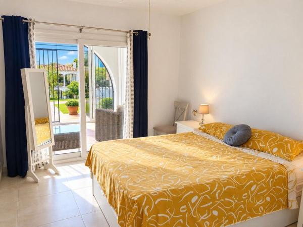 Sprzedaż mieszkania w Piso en Calle Violeta, Paraiso-Barronal, Estepona, Estepona
 photo 4