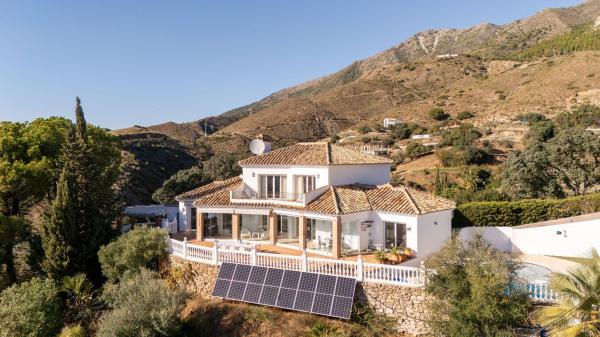 Casa o chalet independiente en Valtocado - La Alquería - La Atalaya, Mijas photo 1