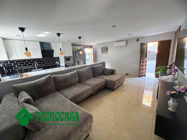 Chalet adosado en Coin photo 4