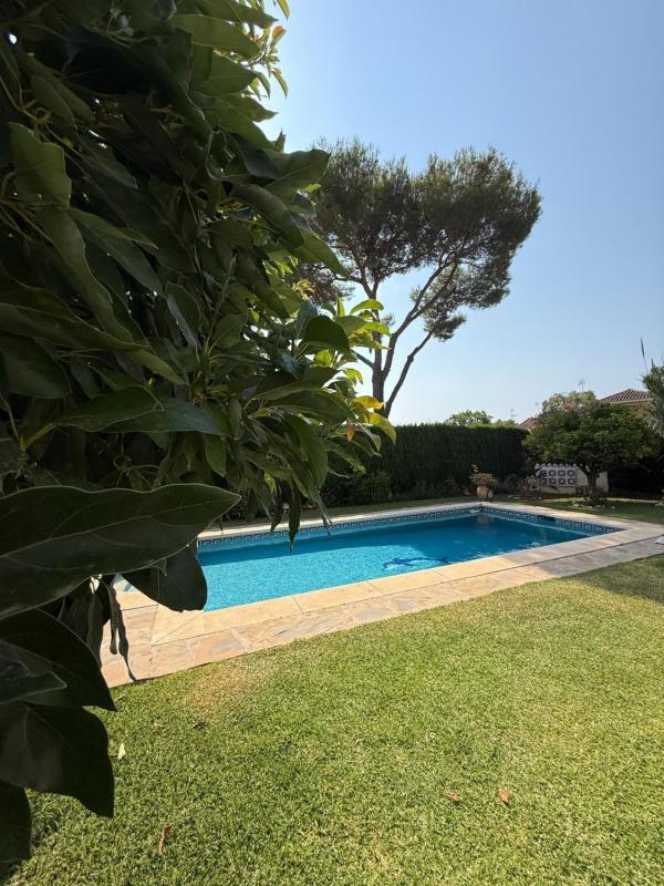 Properties for sale and rent in Spain photo 5