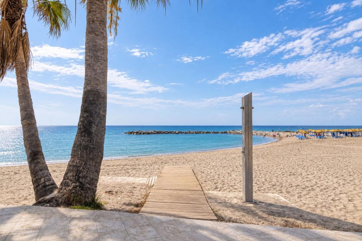 Venta de piso en Piso en Urbanizacion Nueva Andalucia Villa, 14, Puerto Banús, Marbella, Marbella
photo 2