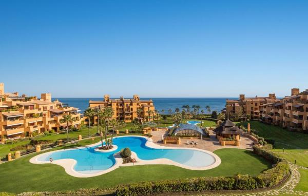 Sprzedaż mieszkania w Piso en Mare Nostrum, 40, Punta Plata, Estepona, Estepona
photo 1