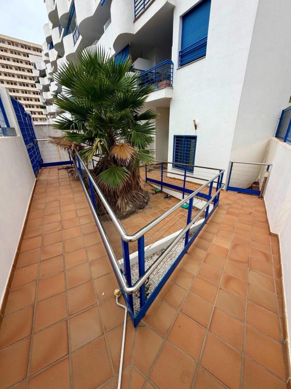 Продажа квартиры на Piso en Calle Torrealmádena, Cortijo Torrequebrada, Benalmádena, Бенальмадена
photo 1