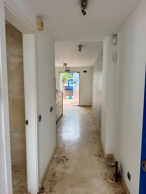 Продажа квартиры на Piso en Calle Torrealmádena, Cortijo Torrequebrada, Benalmádena, Бенальмадена
photo 3