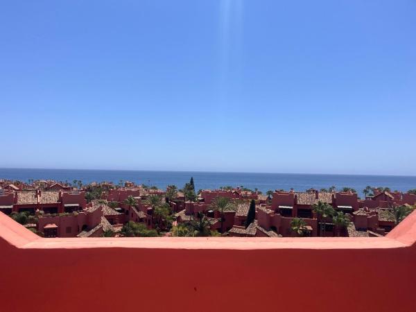 Duplex na sprzedaż w Dúplex en Guadalmansa, Estepona, Estepona photo 1