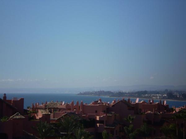 Duplex na sprzedaż w Dúplex en Guadalmansa, Estepona, Estepona thumbnail 2