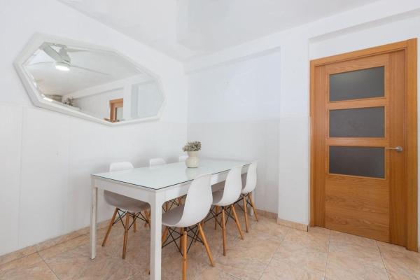 Продажа квартиры на Piso en Calle Princesa, Huelin, Málaga, Малага
 photo 4
