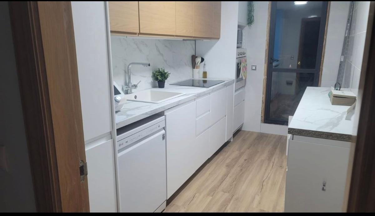 Sale of apartment in Piso en San Luis de Sabinillas, Manilva, Manilva
 photo 5