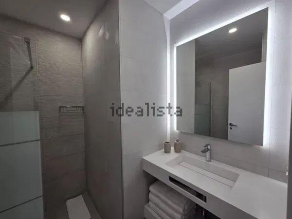 Продажа квартиры на Piso en Avenida España, 250, Puerto de Estepona, Estepona, Эстепона
thumbnail 3