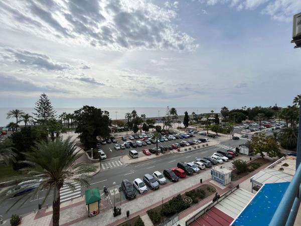 Venta de piso en Piso en Calle Acera la Marina, Centro, Vélez-Malaga, Vélez-Malaga
 photo 2