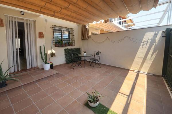 Chalet adosado en Calle Estocolmo, 8, Campanillas, Málaga photo 1