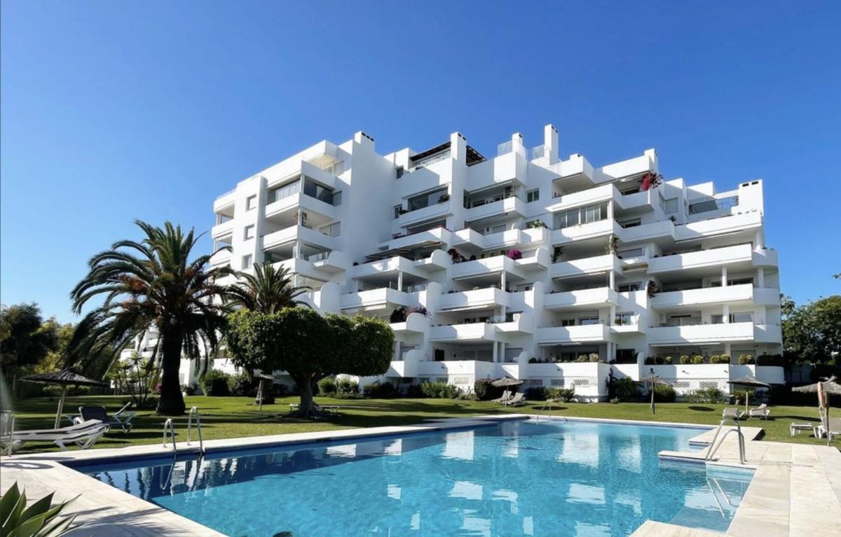 Venta de piso en Piso en Guadalmina Alta, Marbella, Marbella
photo 1