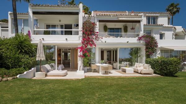 Продажа квартиры на Piso en Puerto Banús, Marbella, Марбелла
photo 1