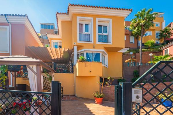 Chalet pareado en Calle Guadalquivir, El Higuerón - Capellanía, Benalmádena photo 1