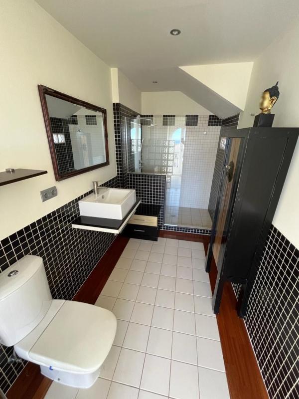 Продажа дуплекса на Dúplex en Conjunto Rocamar s/n, Nagüeles, Marbella, Марбелла photo 3