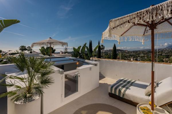 Chalet adosado en Nueva Andalucía, Marbella photo 1