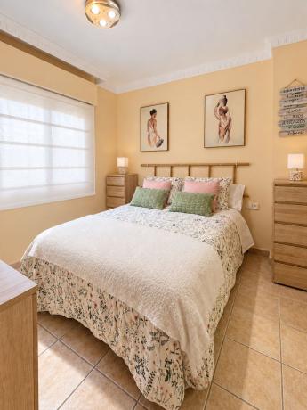 Продажа квартиры на Piso en Camino de la Cizaña, 23, Guadalmar, Málaga, Малага
thumbnail 2