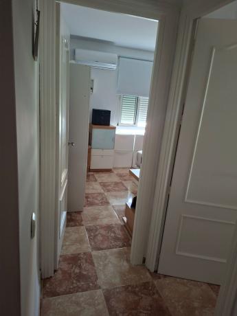 Продажа квартиры на Piso en Calle Corregidor José Viciana, 2, Portada Alta-La Barriguilla, Málaga, Малага
thumbnail 3