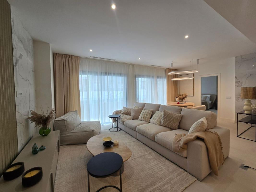 Sale of apartment in Piso en Poligono Urpsp17, San Pedro Pueblo, Marbella, Marbella
photo 1