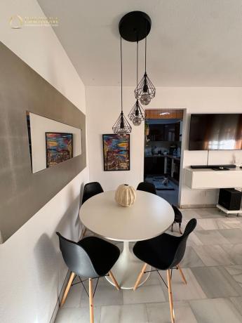 Продажа квартиры на Piso en Avenida Fátima, La Trinidad, Málaga, Малага
thumbnail 3