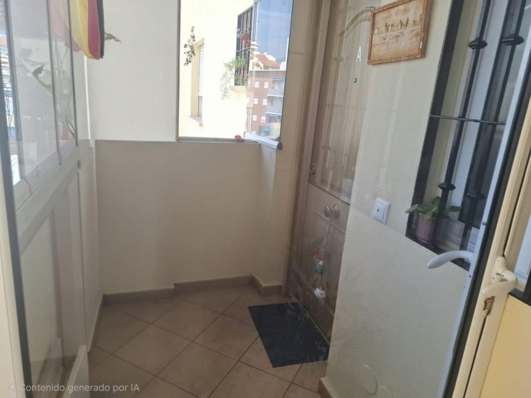 Sprzedaż mieszkania w Piso en Calle Teresa Zabell, Zona Puerto Deportivo, Fuengirola, Fuengirola
photo 4