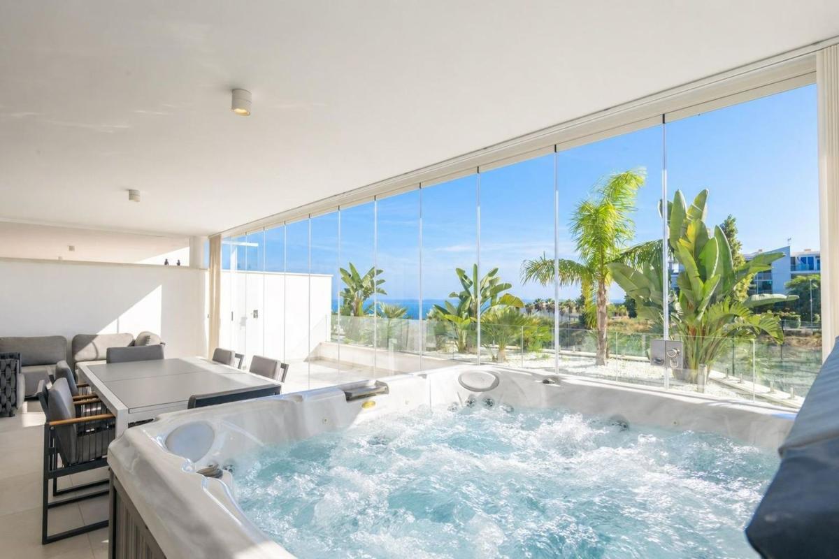 Продажа квартиры на Piso en Calle Estocolmo, El Higuerón - Capellanía, Benalmádena, Бенальмадена
 photo 4