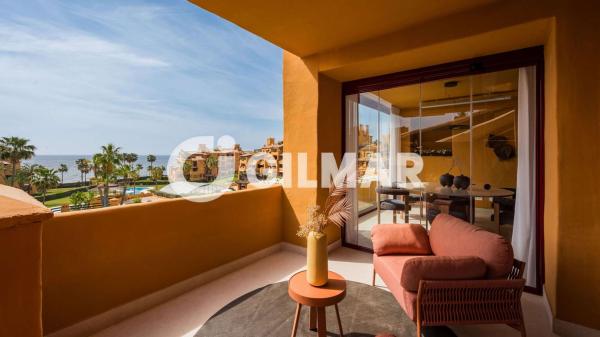 Sprzedaż mieszkania w Piso en Urbanización Los Granados del Mar, Punta Plata, Estepona, Estepona
photo 1