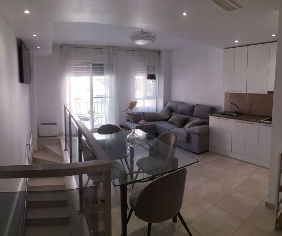 Venta de piso en Piso en Calle Sant Emigdi, Zona Pueblo, Guardamar del Segura, Guardamar del Segura
photo 1
