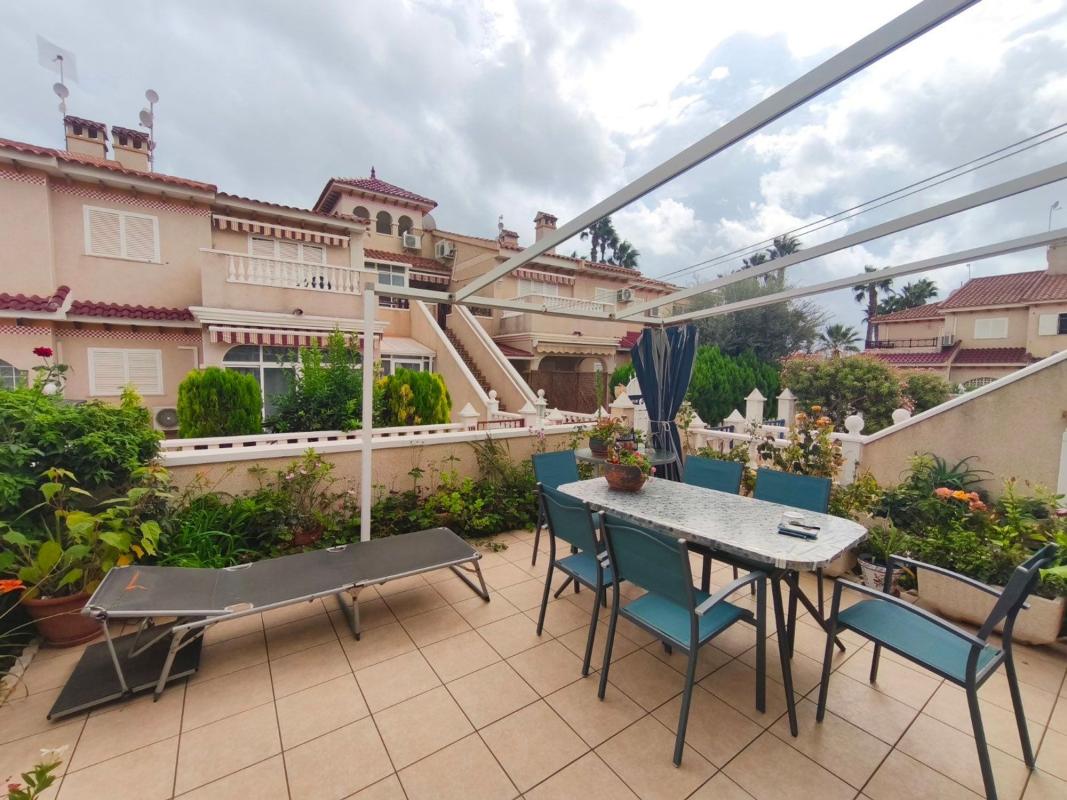 Sprzedaż mieszkania w Piso en Zeniamar, Orihuela, Orihuela
photo 4