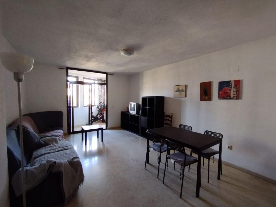Sprzedaż mieszkania w Piso en Avenida L'Aigüera, 3, Centro Urbano, Benidorm, Benidorm
photo 2