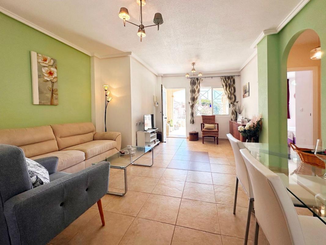 Venta de piso en Piso en Aguas Nuevas, Torrevieja, Torrevieja
 photo 5